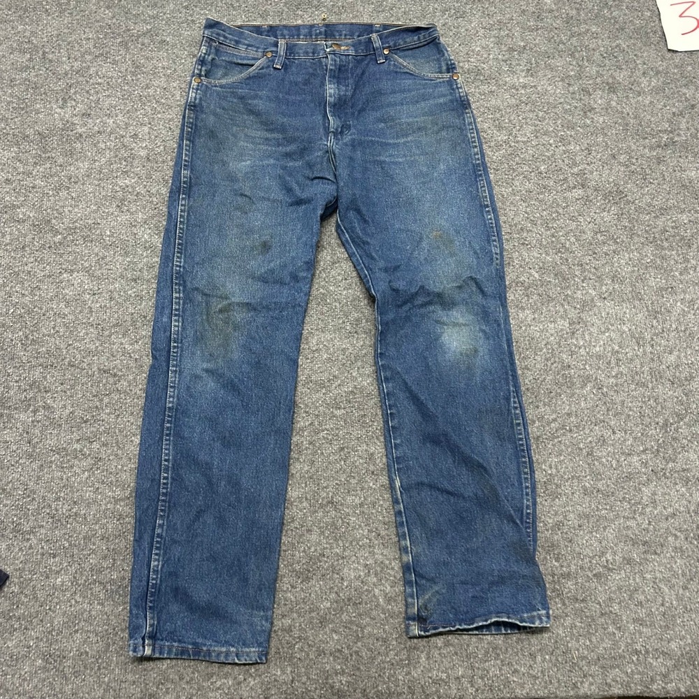 Wrangler Jeans Mens Size 32x32 Blue Cowboy Cut Straight Leg Denim 13MWZPW Stain